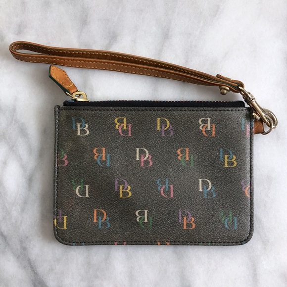 dooney zip wallet